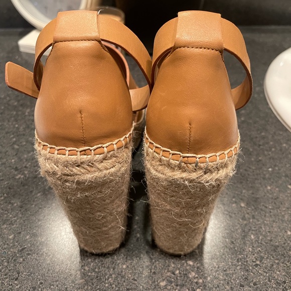 Womens wedges - Picture 3 of 10